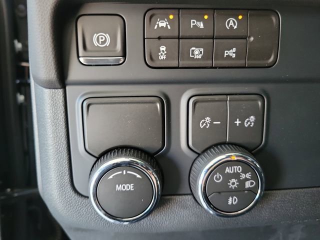 2026 Chevrolet Tahoe Premier - Photo 13