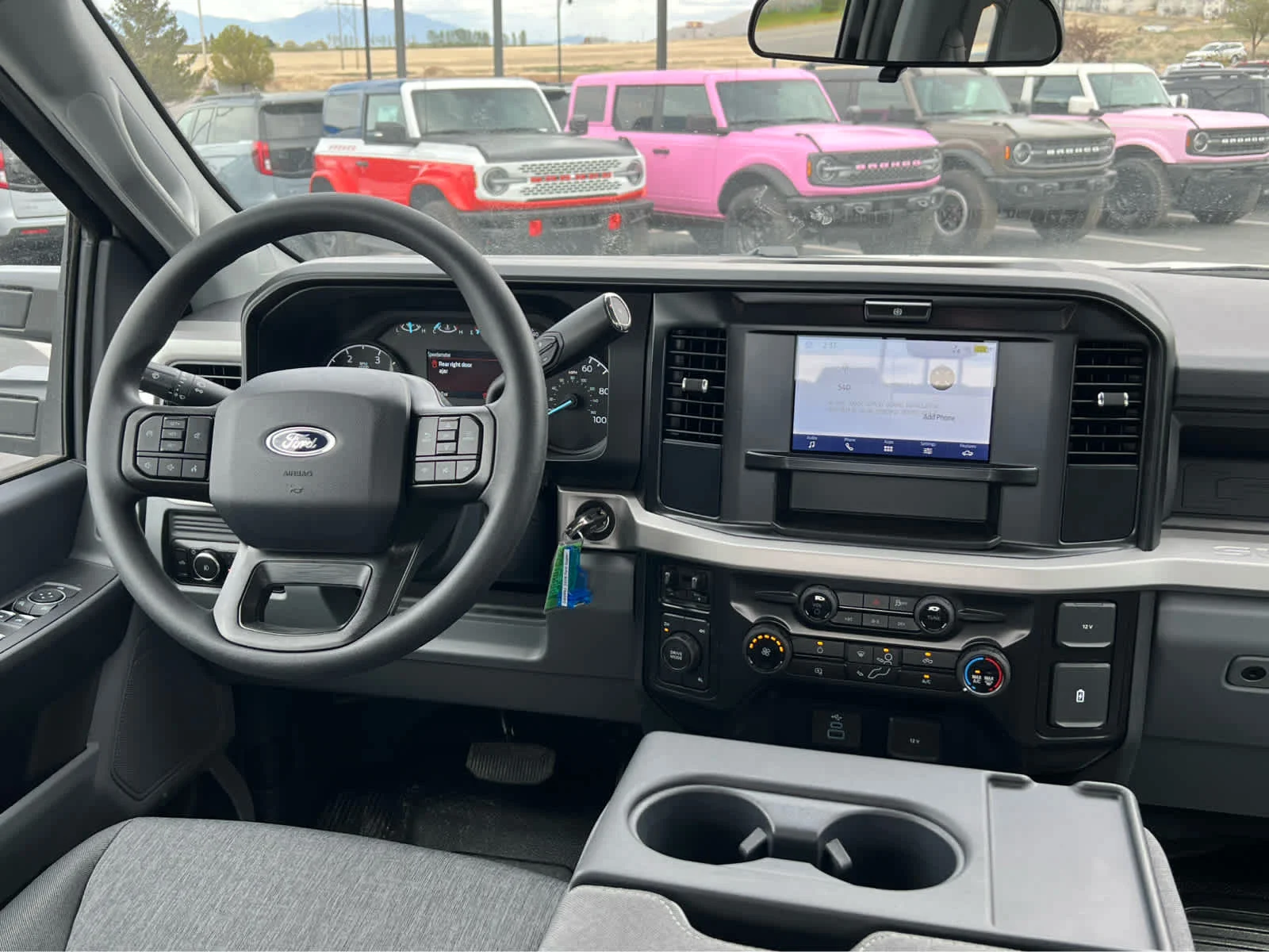 New 2026 Oxford White Ford F-350® XL image 23