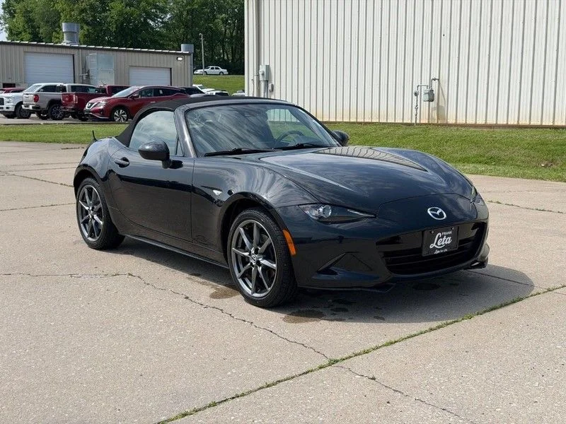 2016 Mazda MX-5 Miata Grand Touring Auto's photo