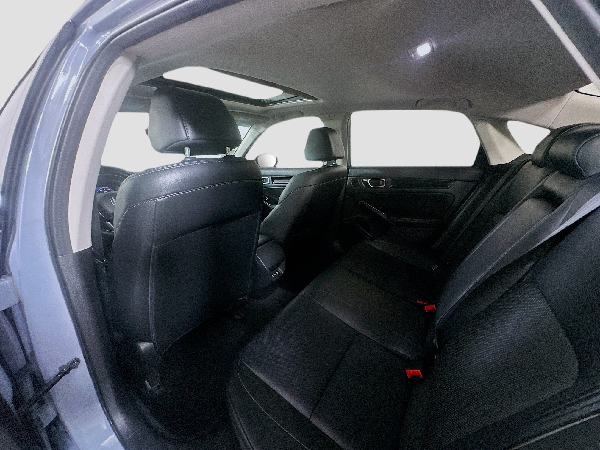 2022 Honda Civic Touring - Photo 23