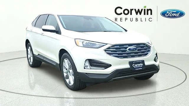 2023 Ford Edge Titanium AWD's photo