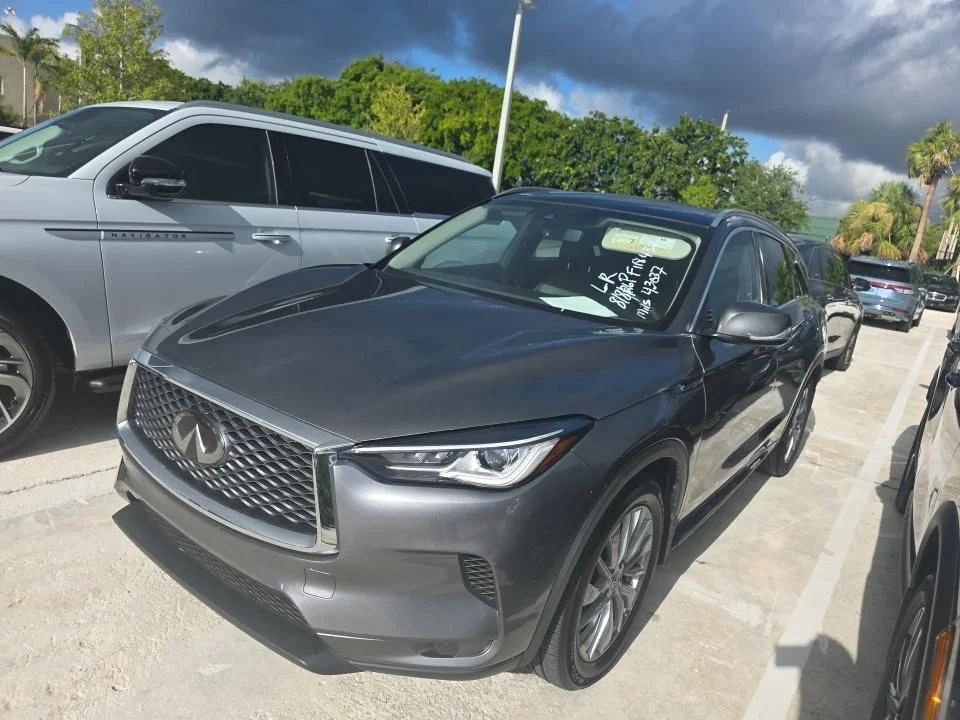 Certified Used 2023 Gray INFINITI LUXE image 1