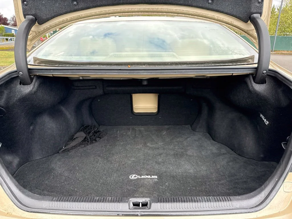 Used 2007 Golden Almond Metallic Lexus 350 image 20