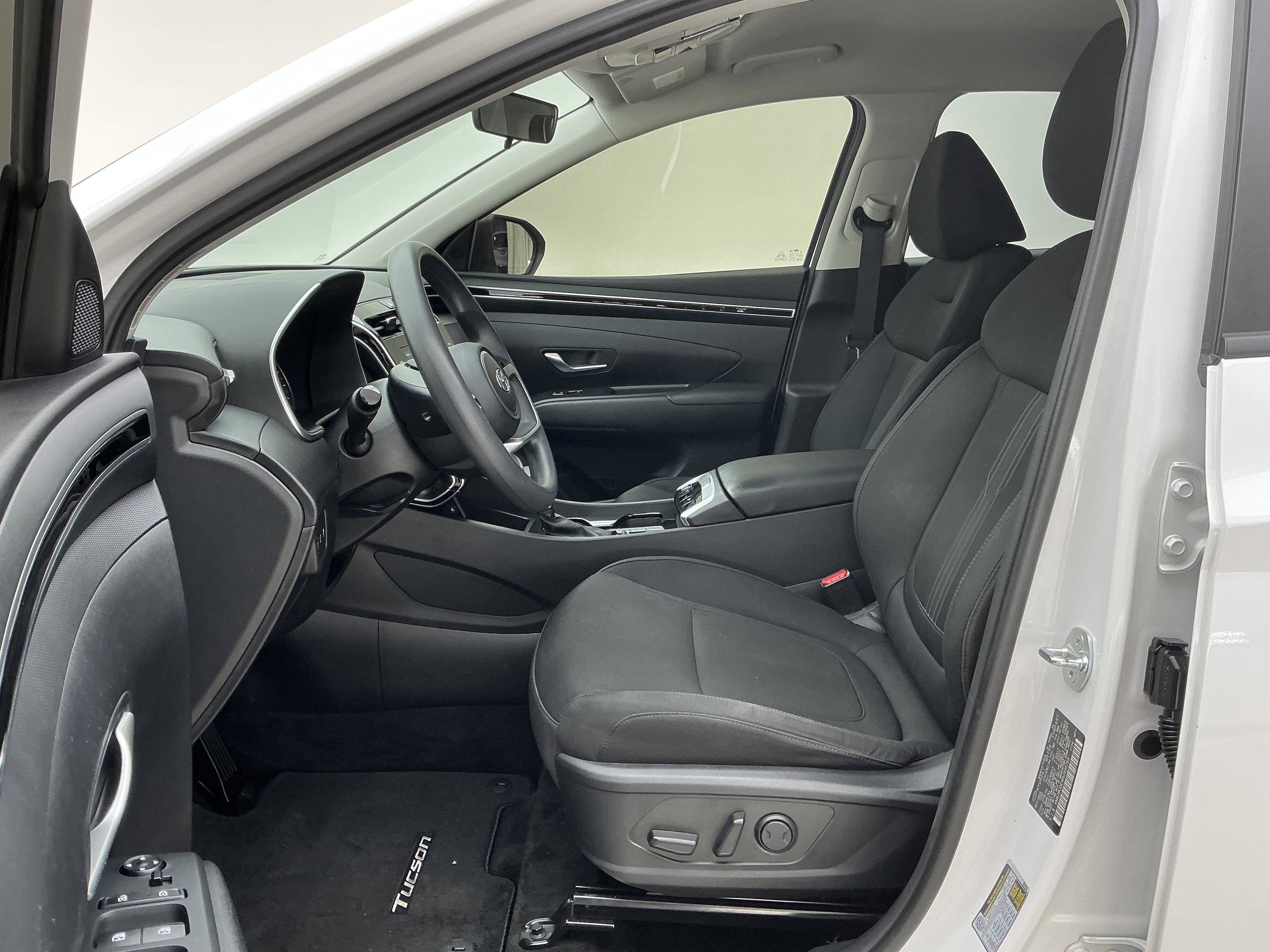 Certified Used 2024 White Pearl Hyundai SEL image 17