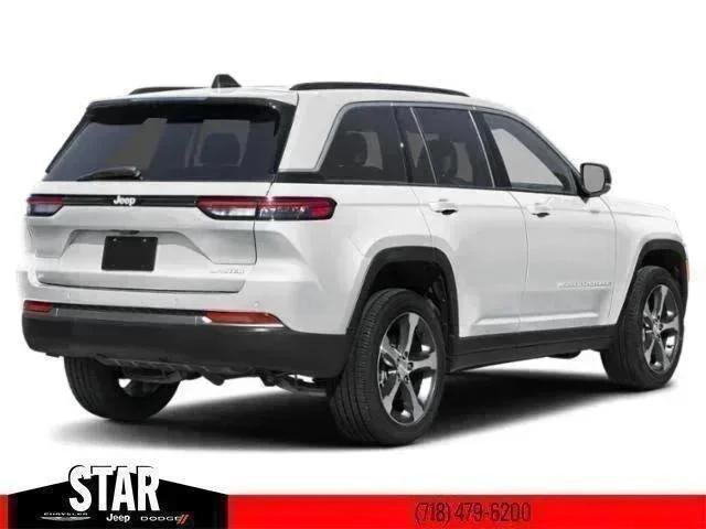 New 2026 Bright White Clear-Coat Exterior Paint Jeep Laredo image 2