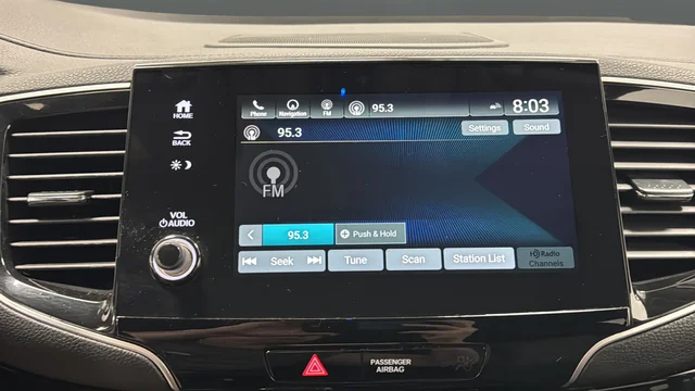 Used 2020 Platinum White Pearl Honda Touring image 32