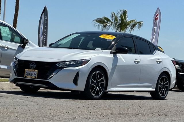 Used 2024 White Nissan SR image 7