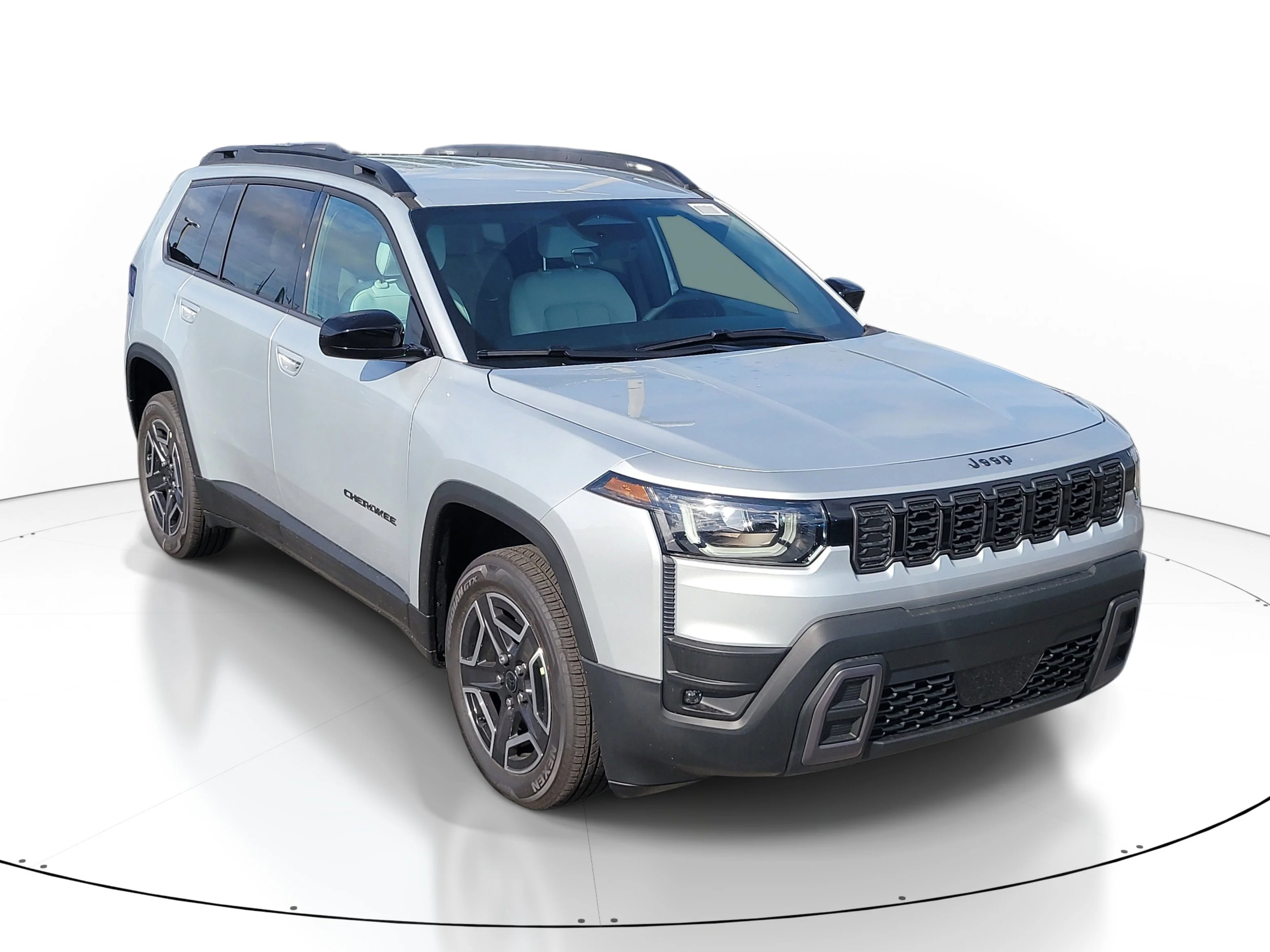 New 2026 Silver Zynith Clearcoat Jeep Laredo image 2