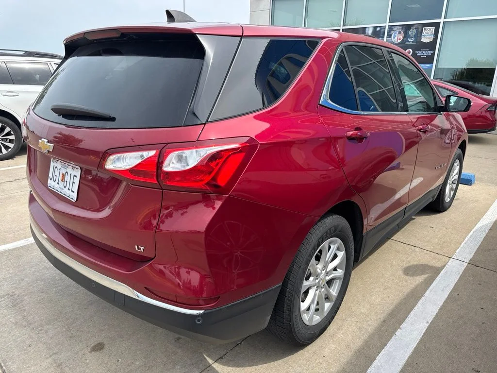 Used 2018 Red Chevrolet LT image 3