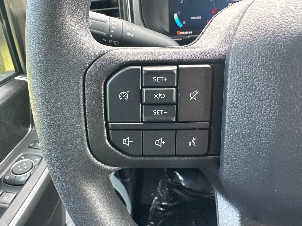 New 2027 Silver Ford XLT image 20