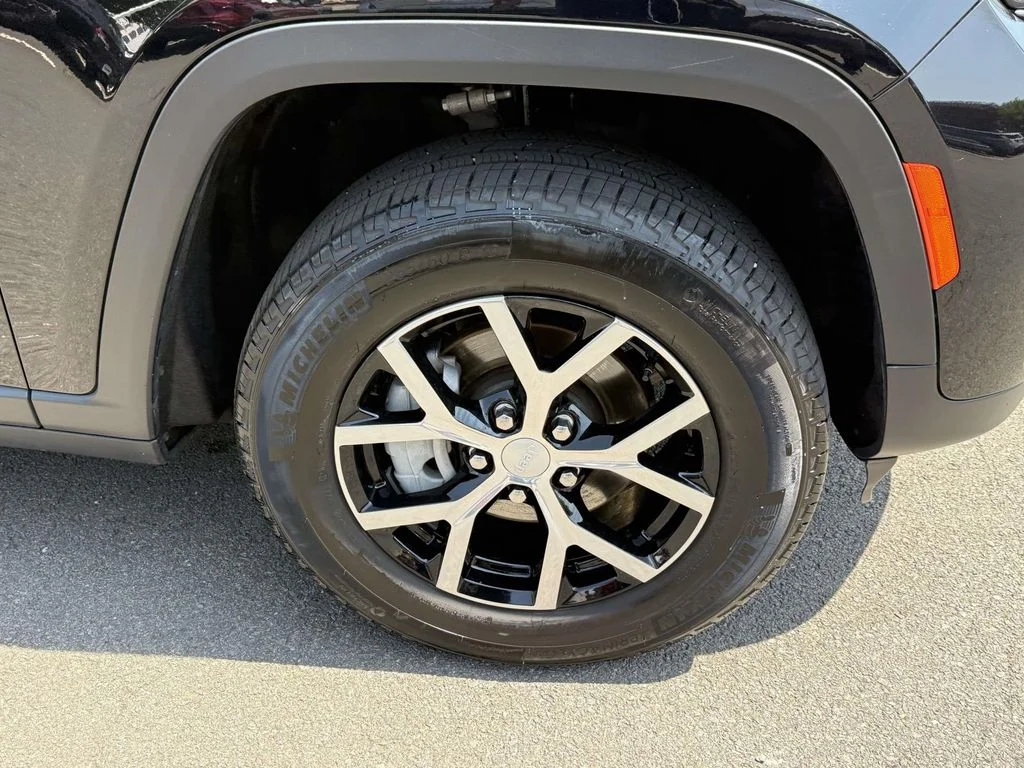 Used 2024 Black Jeep Limited image 11