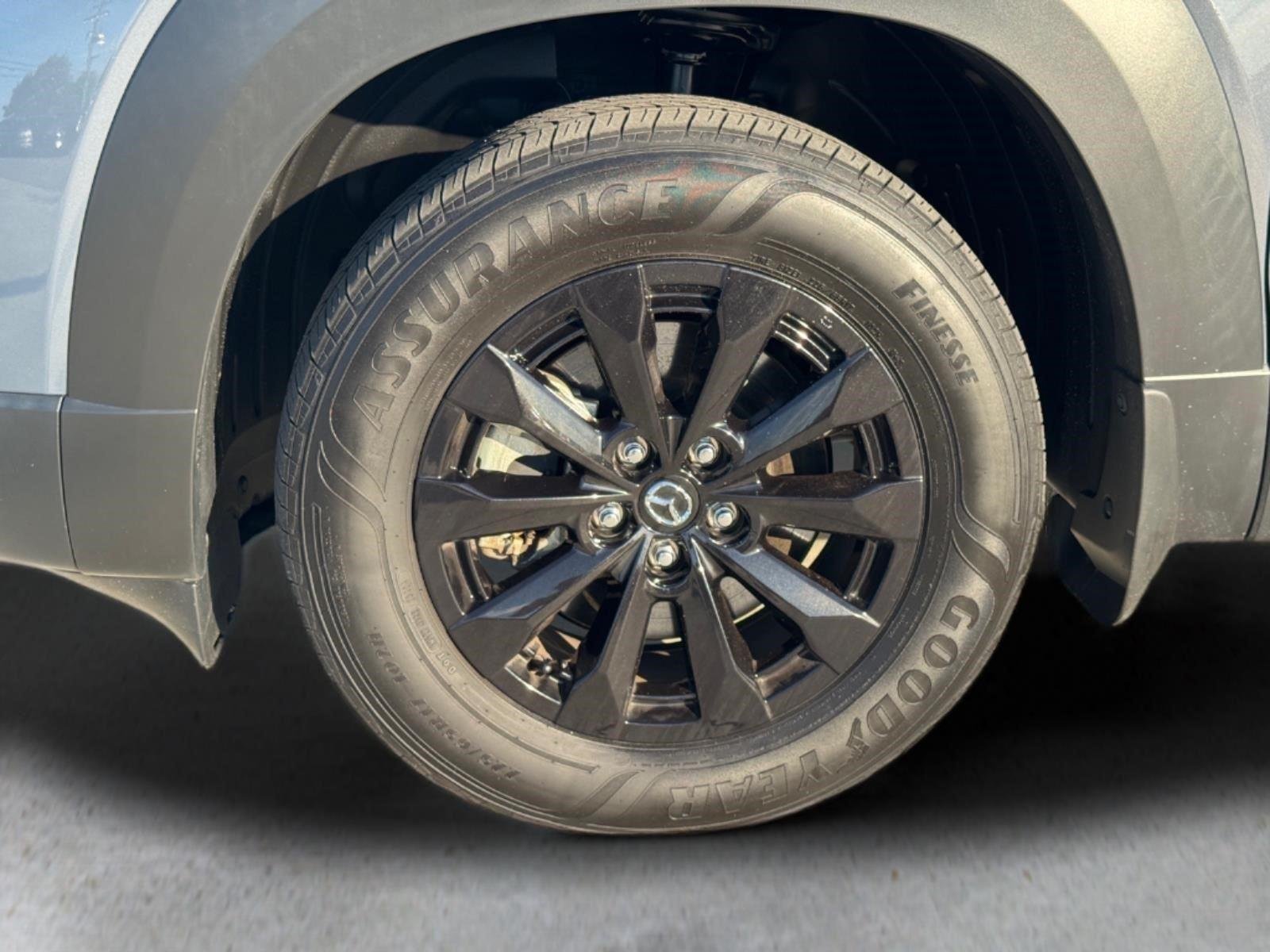 Used 2025 Polymetal Gray Metallic Mazda Premium Package image 12