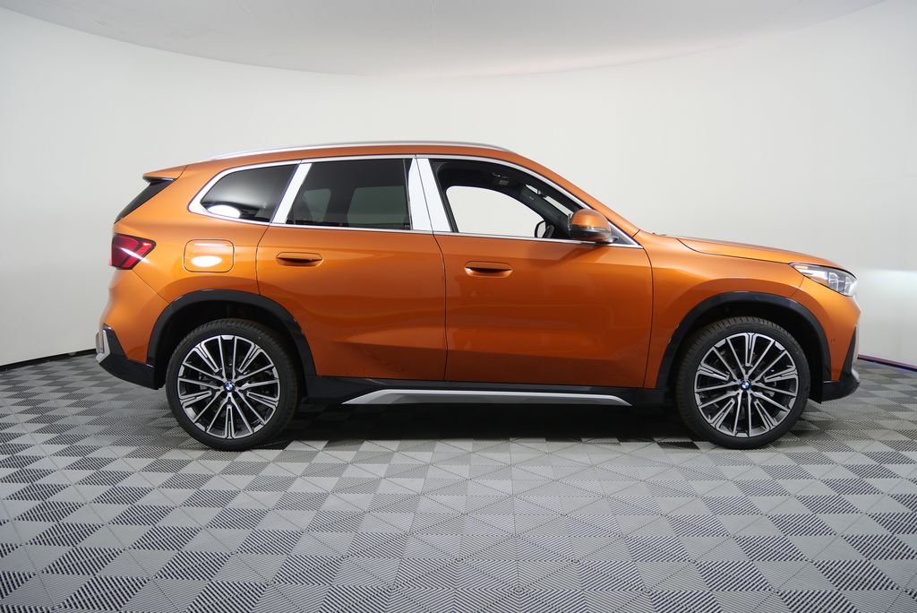 2025 Bmw X1 XDrive28i photo 2