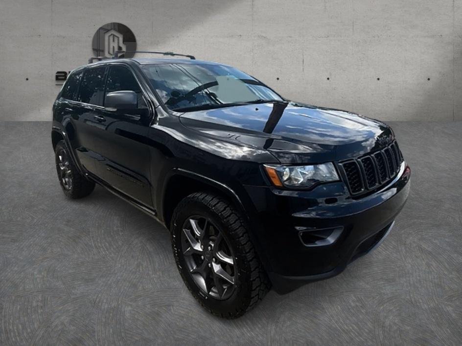 Used 2021 Black Jeep Limited image 4