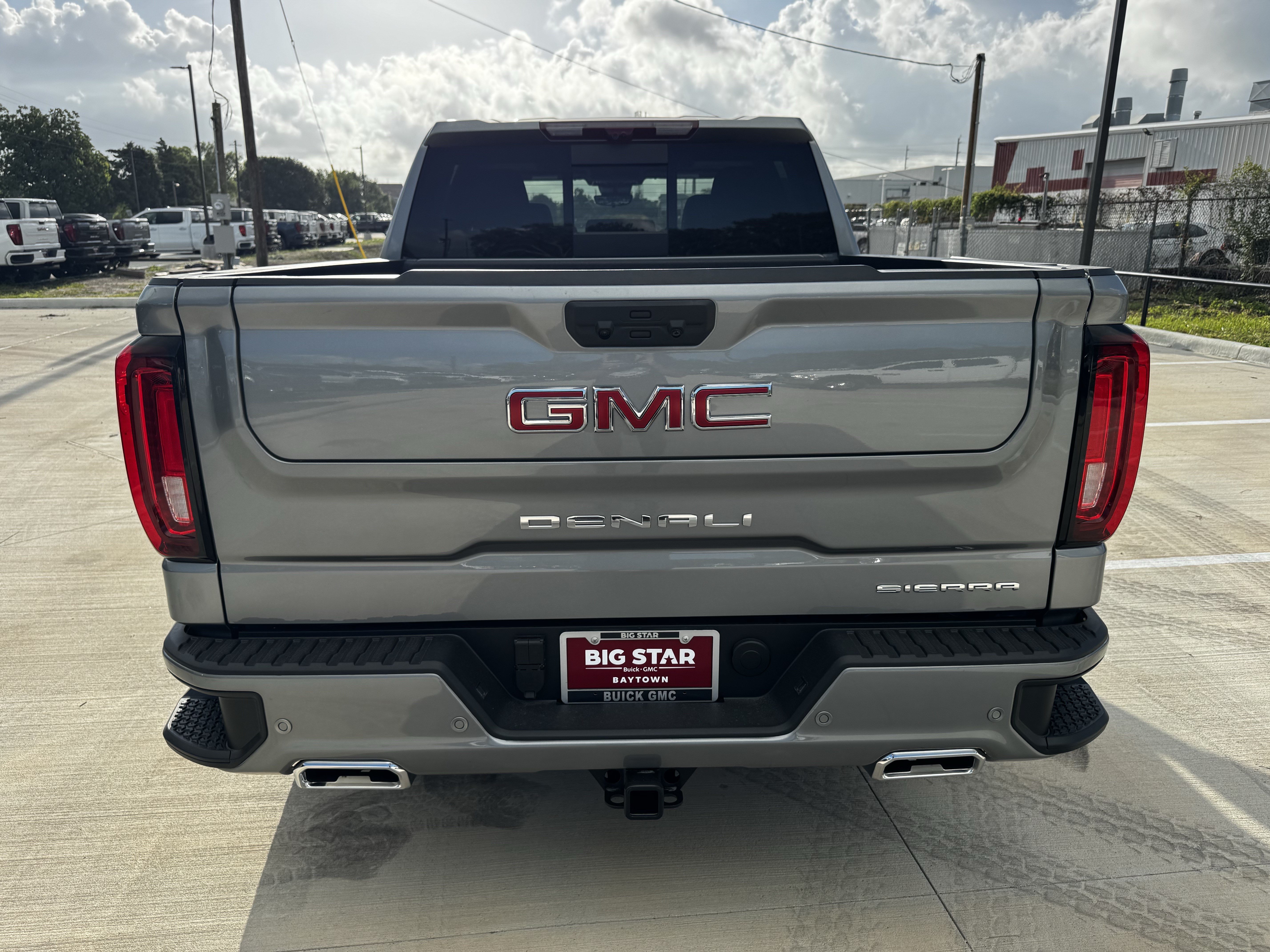 2026 GMC Sierra 1500 Denali - Photo 6