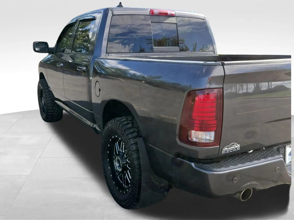 Used 2018 Gray Ram Sport image 13