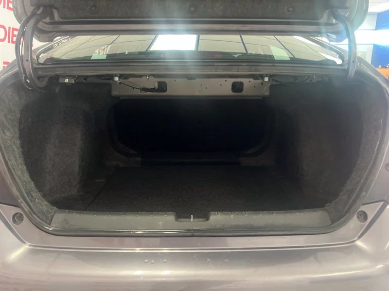Used 2016 Gray Honda LX image 8