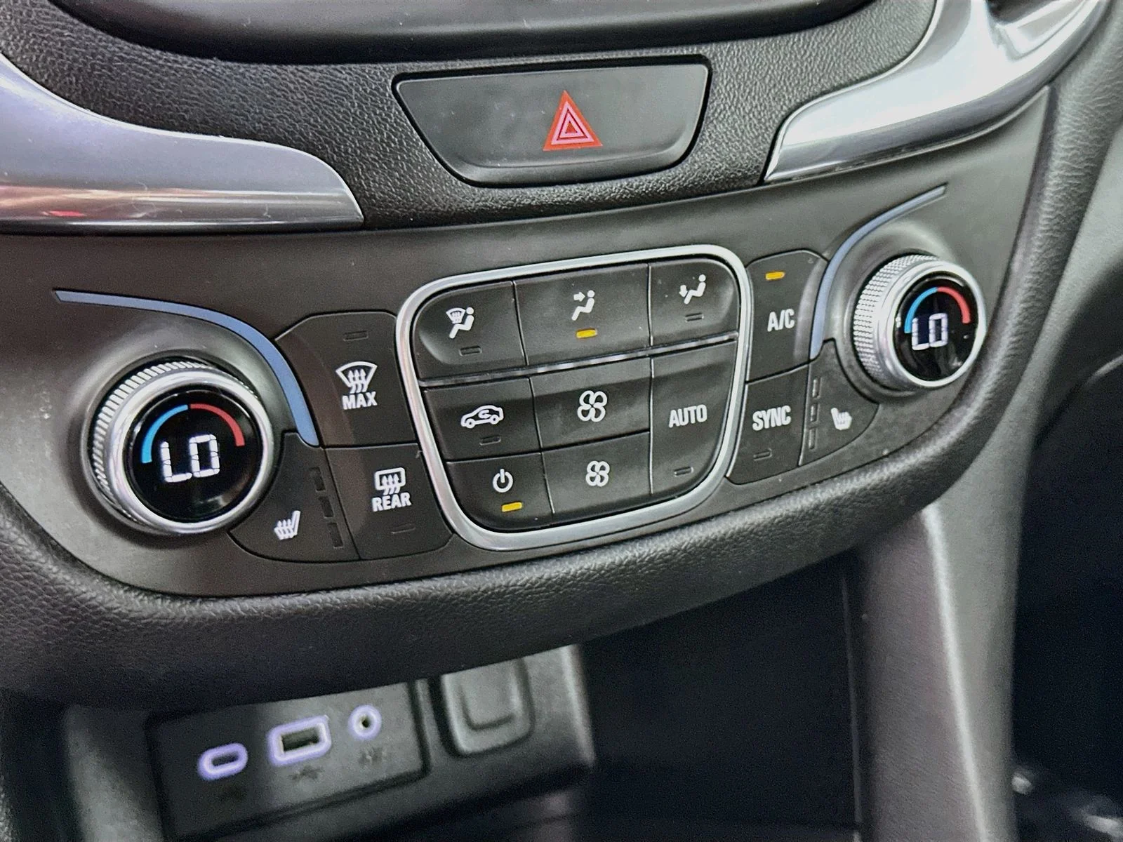 Used 2020 Silver Ice Metallic Chevrolet LT image 17