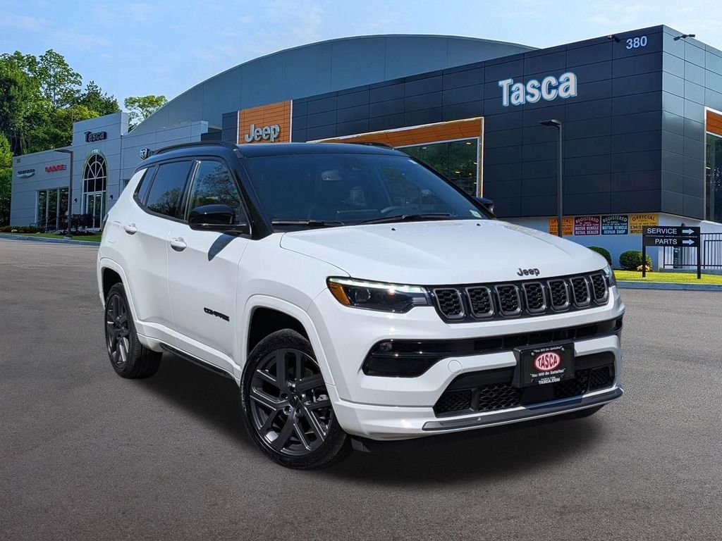 2025 Jeep Compass Limited 4X4's photo
