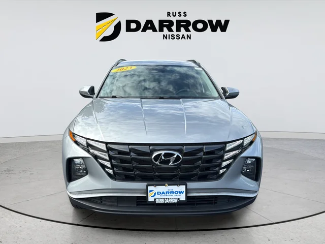 Used 2023 Silver Hyundai SEL image 8