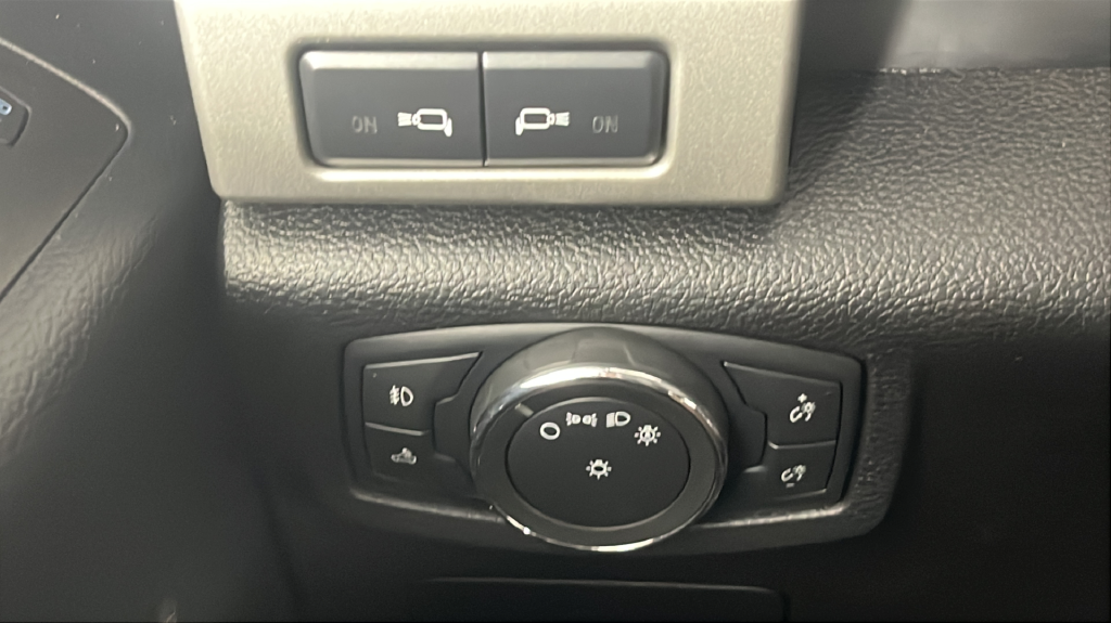 2017 Ford F-150 Lariat - Photo 30