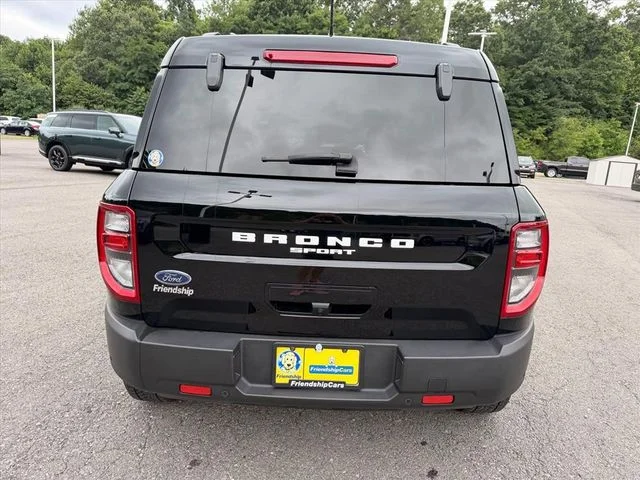 Used 2022 Black Ford Outer Banks image 12