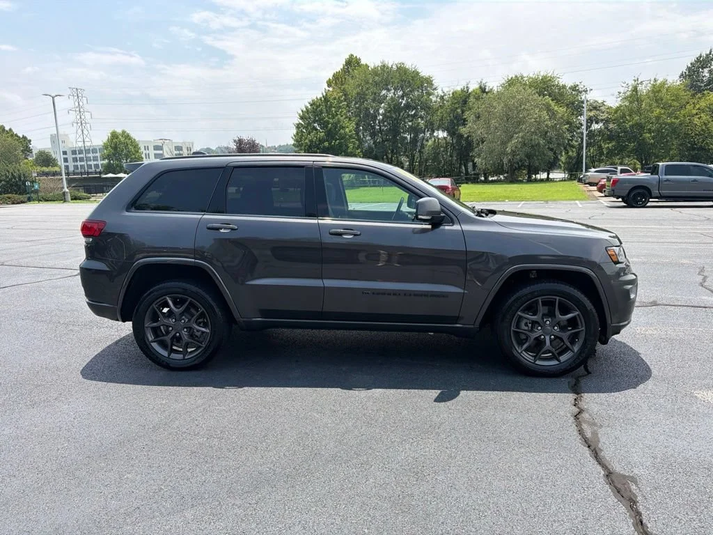 Used 2021 Gray Jeep 80th Anniversary image 10