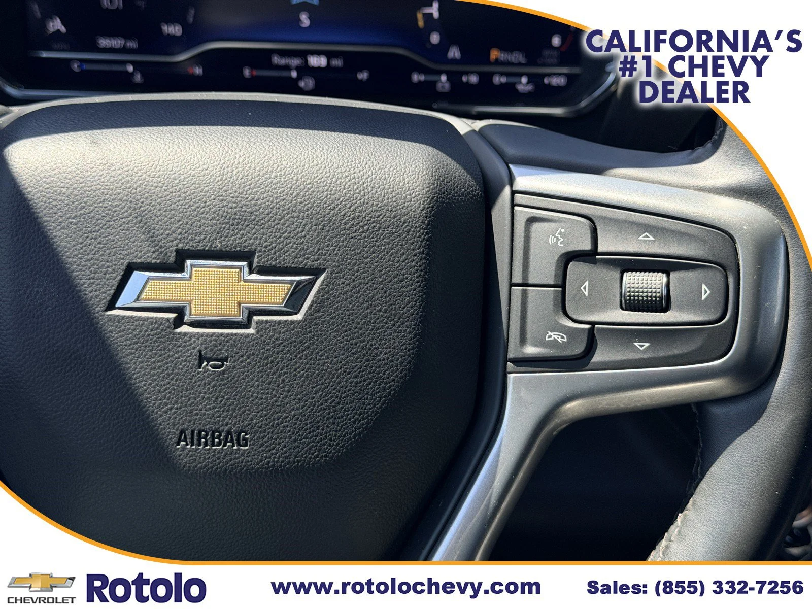 Used 2025 Sterling Gray Metallic Chevrolet LT image 22