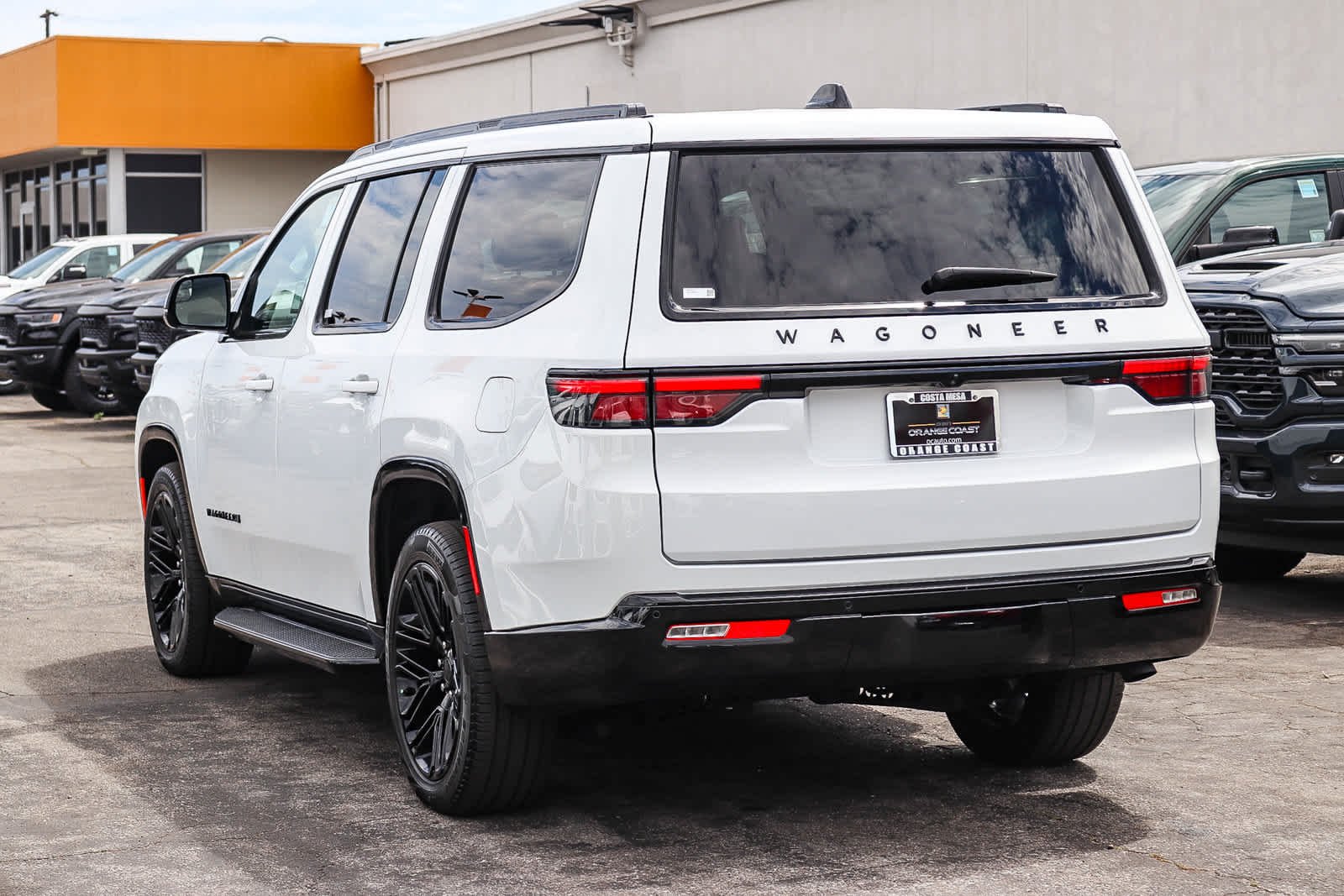 Used 2025 Bright White Clearcoat Jeep Series II Carbide image 6