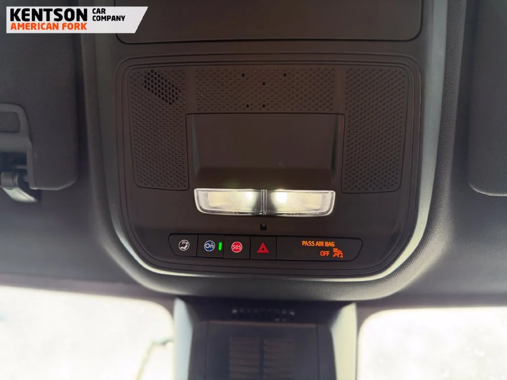 Used 2026 Silver GMC Elevation image 27
