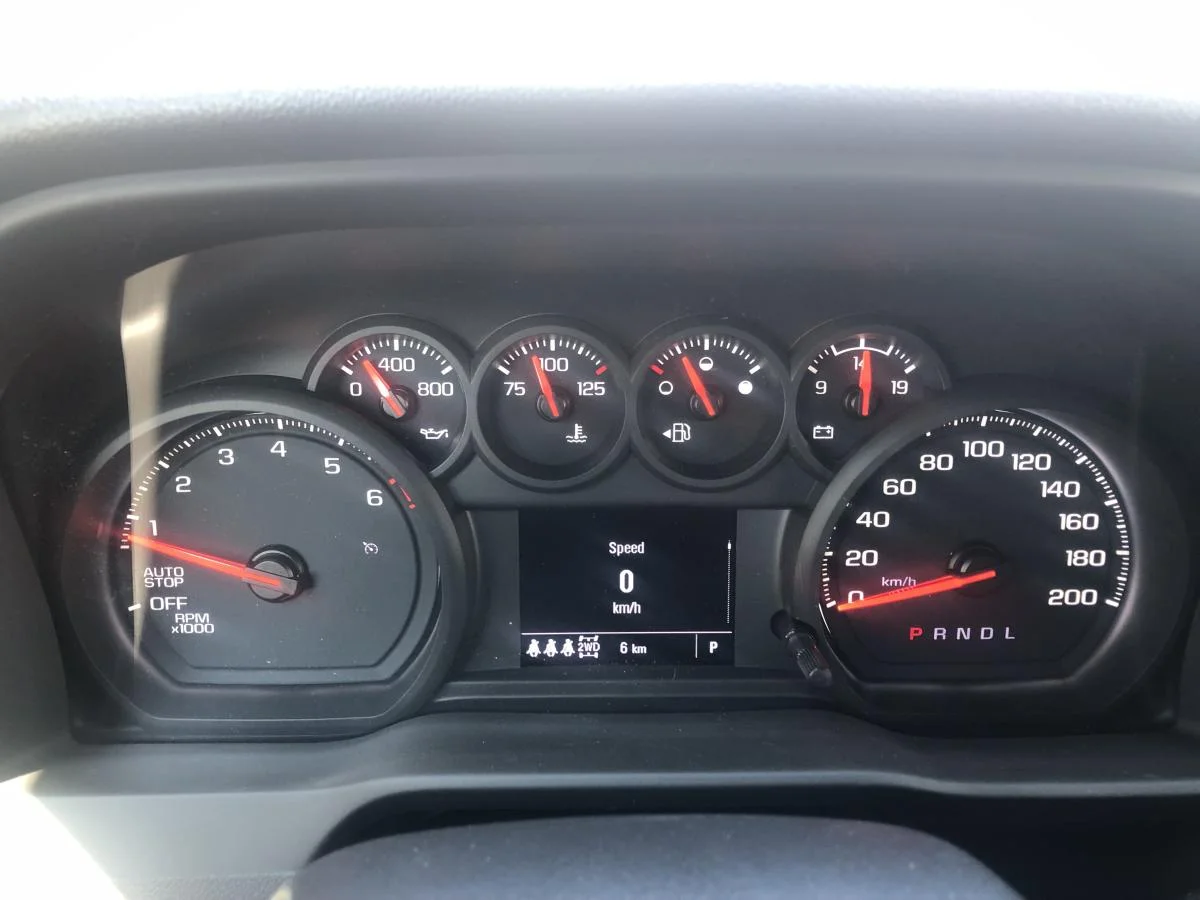 New 2026 White Chevrolet 4wd Crew Cab 147 image 13