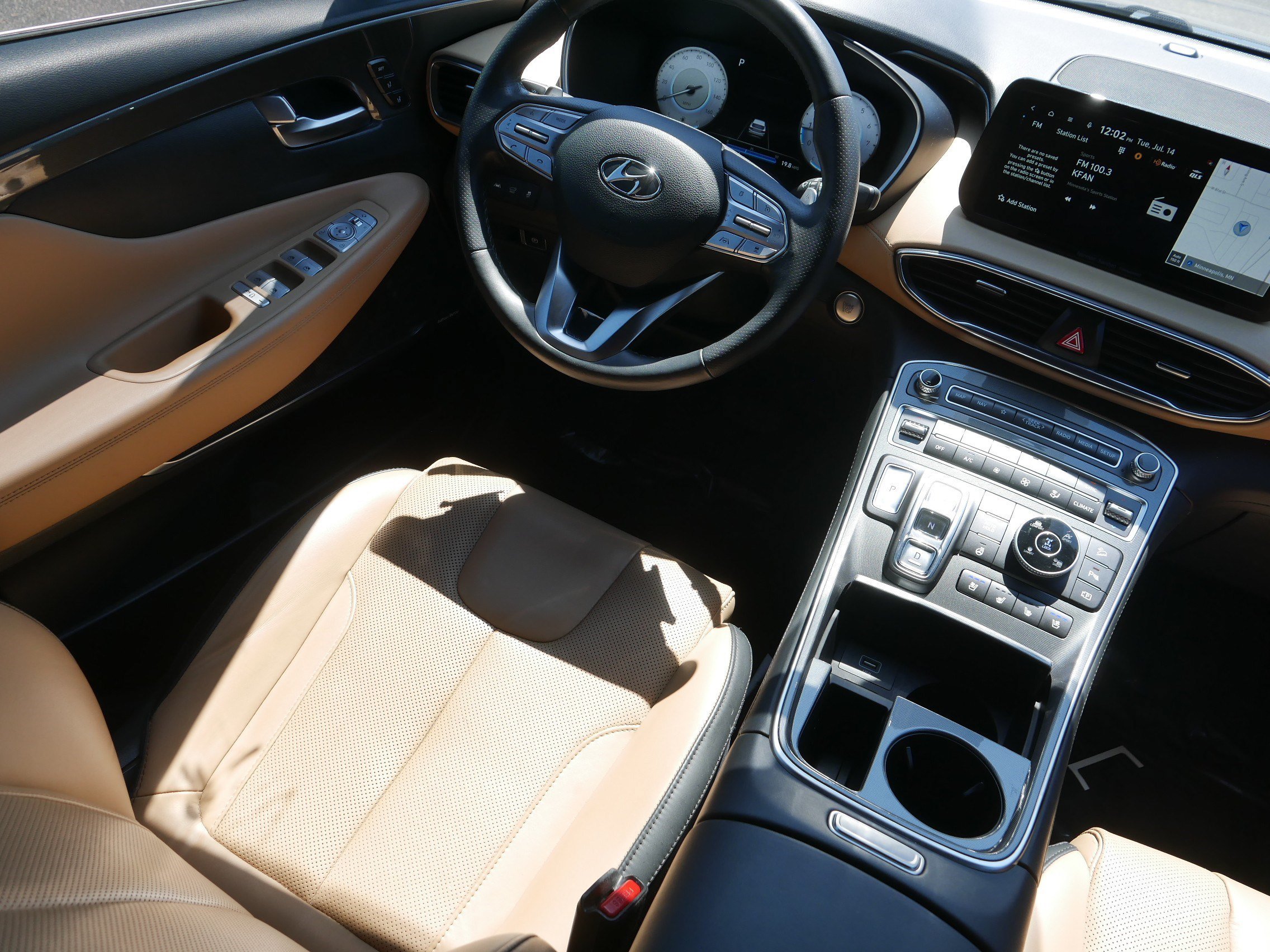 Used 2023 Portofino Gray Hyundai Calligraphy image 9