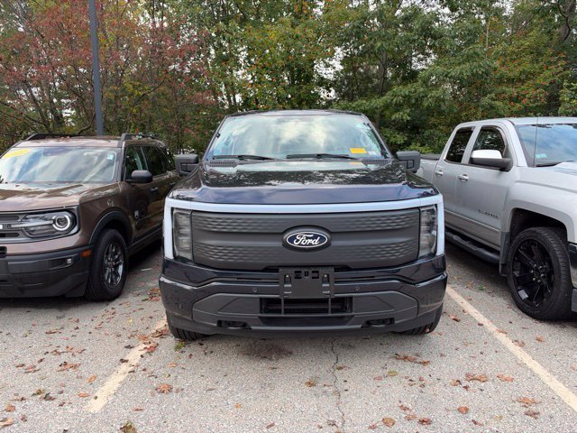Used 2025 Blue Ford Flash image 2