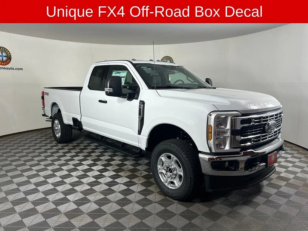 New 2026 Oxford White Ford F-350® XLT image 15