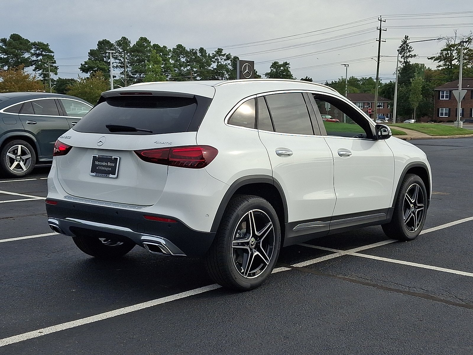 New 2026 Polar White Mercedes-Benz GLA 250 image 6