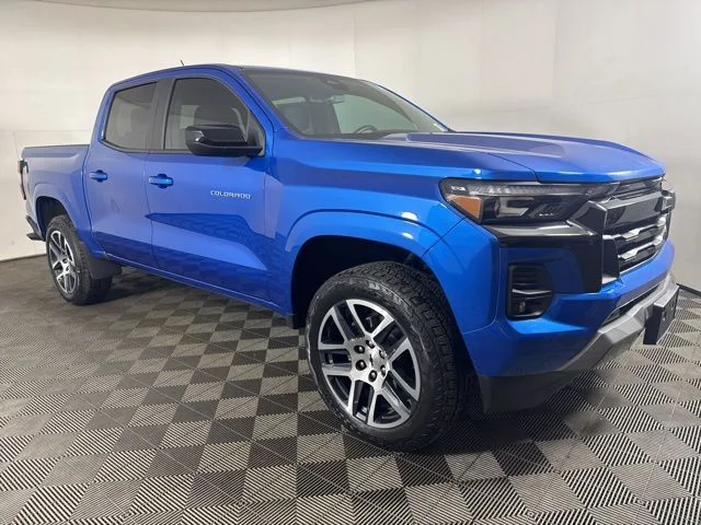 2024 Chevrolet Colorado 4WD Z71 Crew Cab Short Box's photo