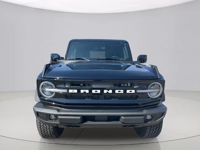 New 2026 Shadow Black Ford Outer Banks® image 32