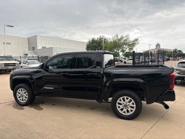 Used 2025 Black Toyota SR5 image 8