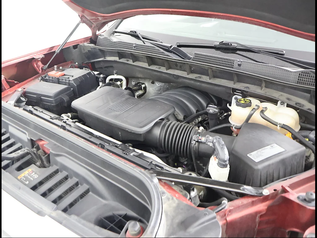 Used 2021 Cayenne Red Tintcoat GMC SLT image 11