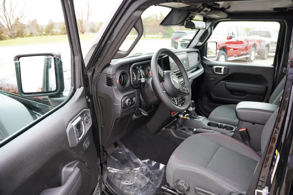 Certified Used 2025 Black Jeep Rubicon image 14
