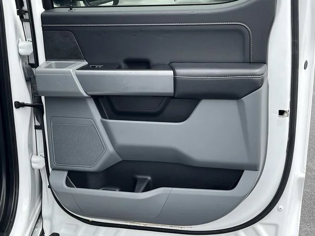 Used 2024 White Ford XLT image 18