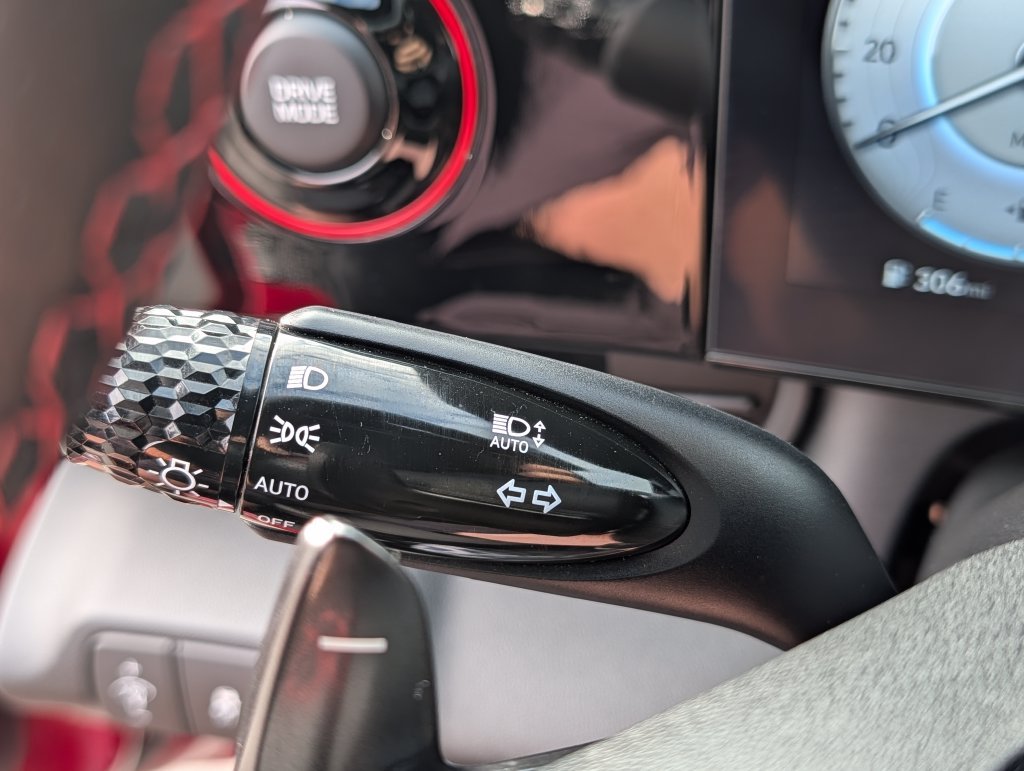 2025 Hyundai Elantra N Line - Photo 29