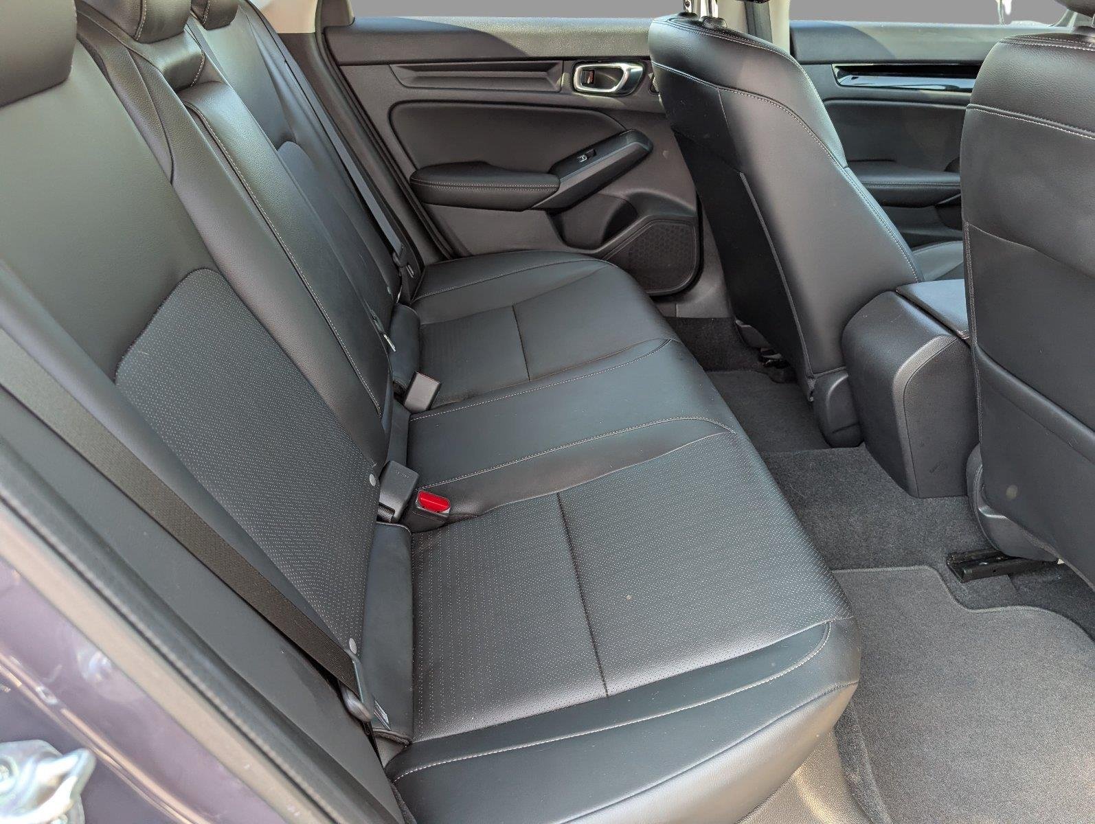 Used 2023 Smokey Mauve Pearl Honda EX-L image 38