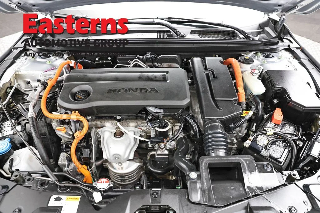 Used 2025 Silver Honda EX-L image 7