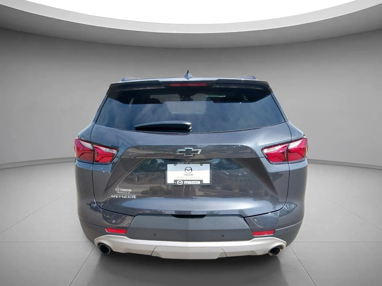 Used 2022 Iron Gray Metallic Chevrolet LT image 4