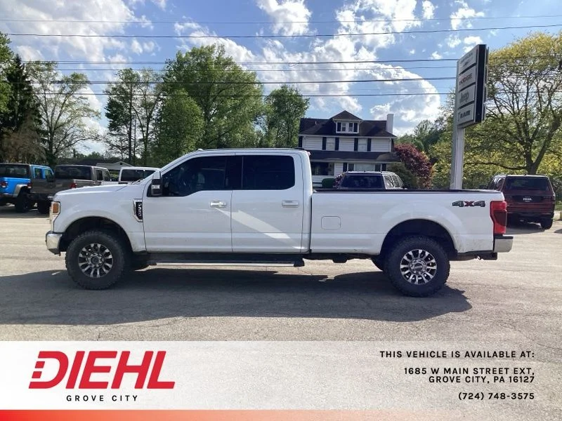 Used 2022 White Ford Lariat image 4