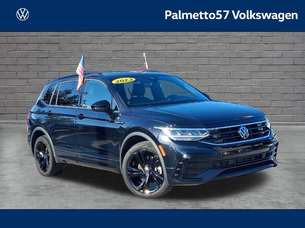 2023 Volkswagen Tiguan SE R-LINE BLACK