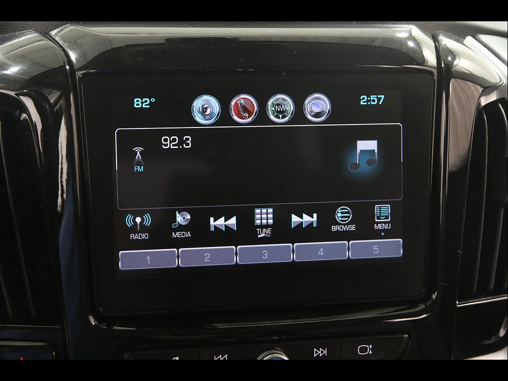 2018 Chevrolet Traverse 1LT - Photo 10