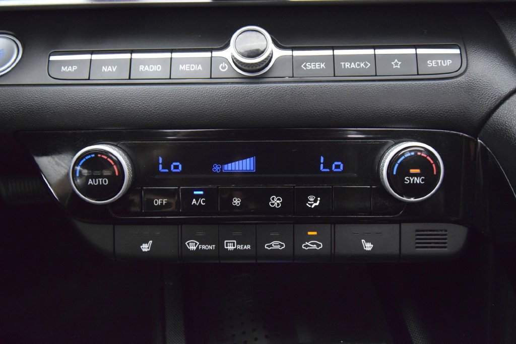 Used 2023 Scarlet Red Pearl Hyundai Limited image 30