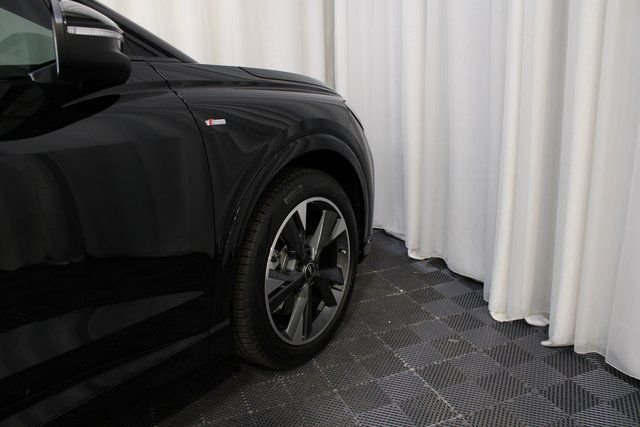 Used 2025 Black Audi Premium Plus image 29